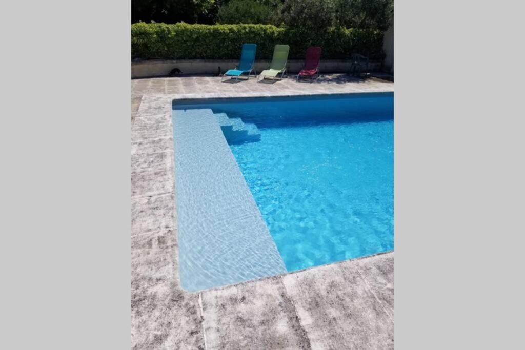 Appartement 2 Pers Avec Acces Piscine Saint-Remy-de-Provence Exterior photo